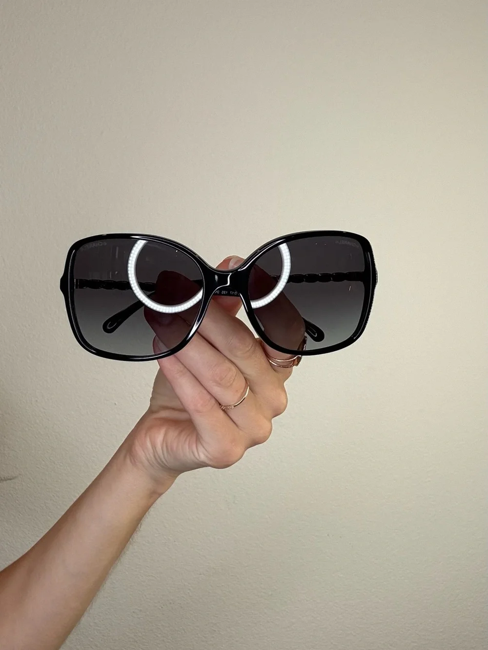 CHANEL Black Oversized Sunglasses w/ Chain CC branches